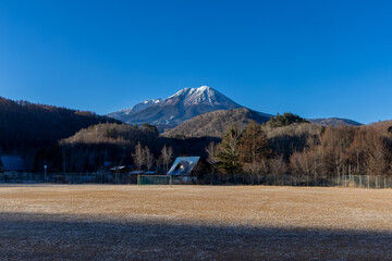 御嶽山　岐阜県 高山市 高根町 日和田 高根総合グランドから