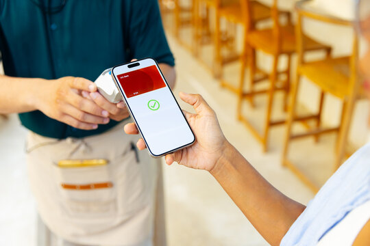 Payment completed successfully using a mobile device 