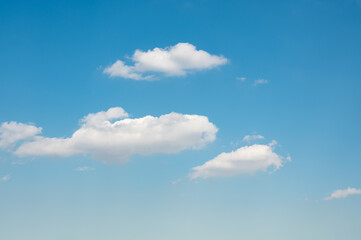 青い空と白い雲