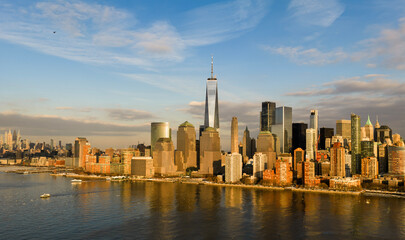 Obraz premium Manhattan aerial cityscape in NYC with business district towers in New York. New York skyline panorama. Iconic skyscrapers of New York City. New York City skyline.