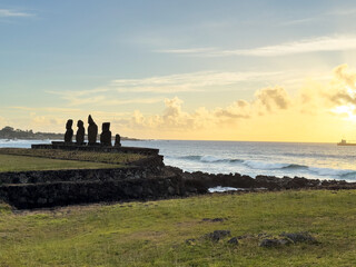 Ahu Vai Uri and the sea at sunset, Moai at Tahai ceremonial village, Easter Island