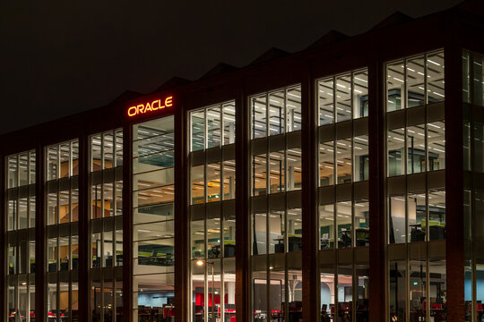 night view of the oracle building in Amsterdam, the Netherlands