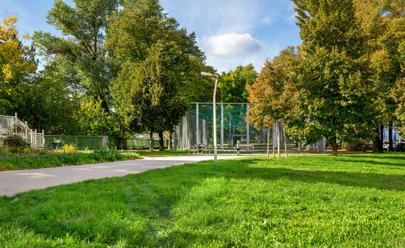 Typical Viennese "K&auml;fig" (sports cage) in a small urban park near near Donaukanal and Rossauer L&auml;nde in Vienna, Austria