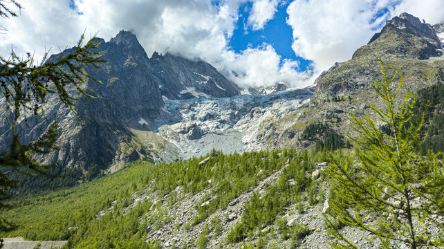 The Tour du Mont Blanc crosses France, Italy, and Switzerland, offering breathtaking views of glaciers, alpine passes, and the highest peak in the Alps.