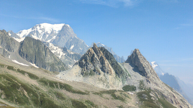 The Tour du Mont Blanc crosses France, Italy, and Switzerland, offering breathtaking views of glaciers, alpine passes, and the highest peak in the Alps.