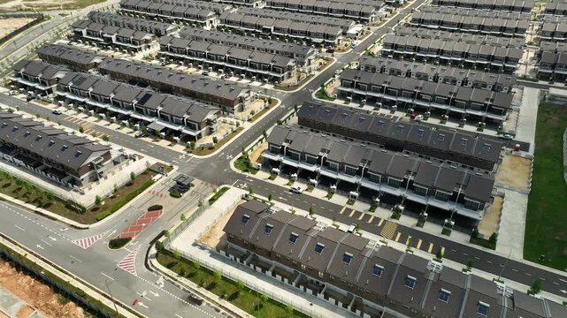 New Residential Houses with Roof Solar Panels in Rawang, Malaysia 002