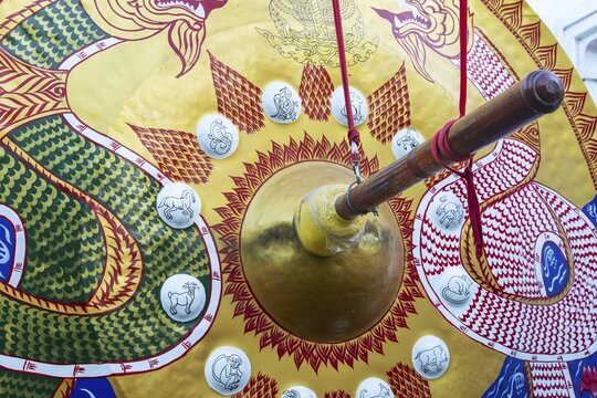 Temple gong (also known as victory gong or luck gong), on the ascent to Wat Saket (Golden Mount) in the Pom Prap Sattru Phai district, Bangkok, Thailand