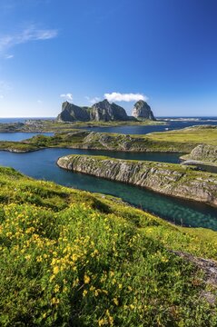 Tr&aelig;na Island, Traena, Sanna, Helgeland Coast, Nordland, Norway