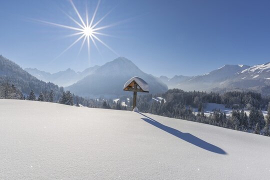 Field cross, Oytal, Oberstdorf, Oberallg&auml;u, Bavaria, Germany