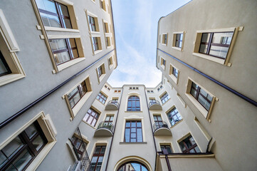 Łódzka kamienica  © Tomasz Warszewski