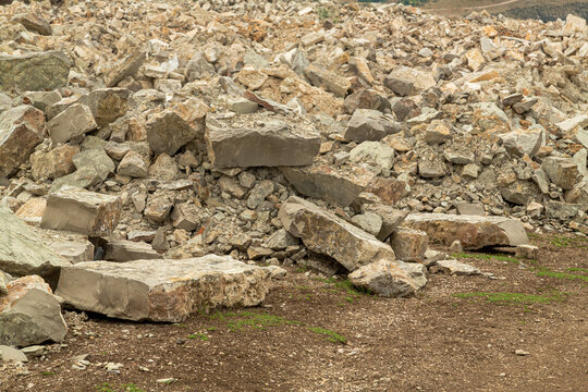 Rock pieces of rocks limestone rock fragments texture