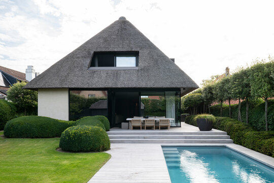 villa and swimming pool