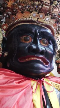 Close-up: Statue of General Fan (Ba Ye) in the City God Temple.