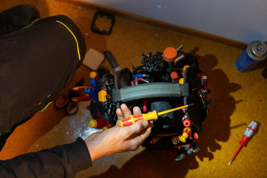 Toolkit of a Professional Electrician