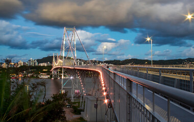 noite na Ponte Herc&iacute;lio Luz Florian&oacute;polis Santa Catarina Brasil florianopolis vista do novo mirante