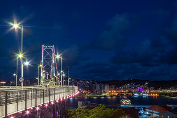 noite na Ponte Herc&iacute;lio Luz Florian&oacute;polis Santa Catarina Brasil florianopolis