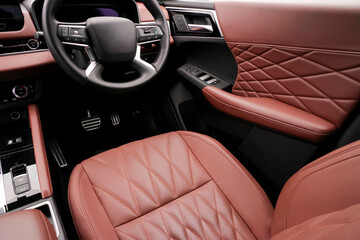 高級感のあるプレミアムSUVのインテリア