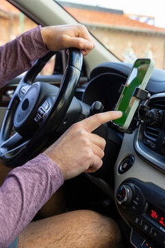 Hand finger  touch screen in Car mobile phone 