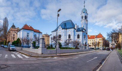 Obraz premium Blue Church Of St Elizabeth On City Street Bratislava Panorama