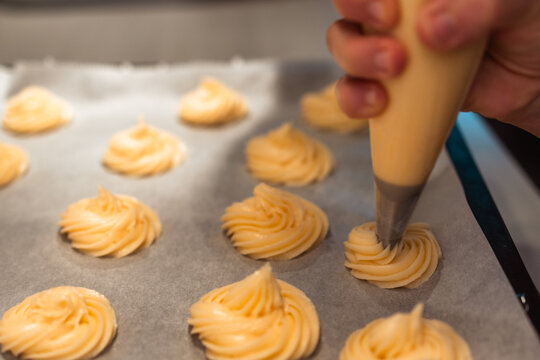 Preparing Cream Puff Dough