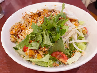 ベトナム風タコライス