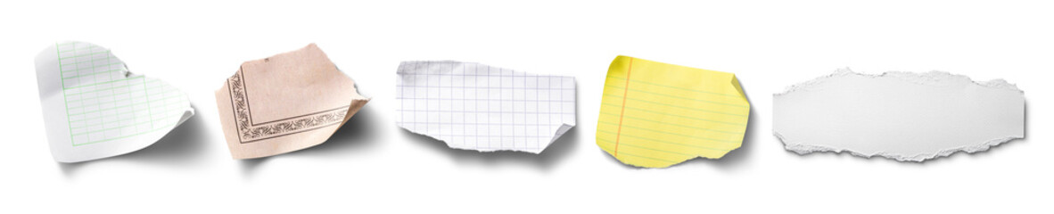 ちぎり取られた、さまざまな紙片のテクスチャー