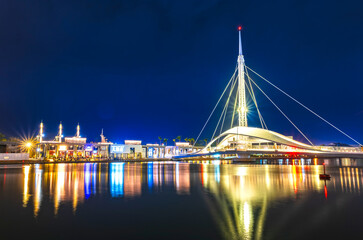台湾　高雄港大港橋