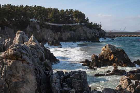 강원도 삼척시 추암해변, 추암해상 출렁다리, Chuam Beach, Samcheok-si, Gangwon-do, Chuam Sea Swinging Bridge