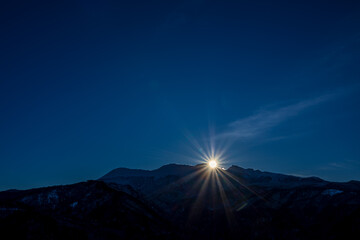 朝日さす御嶽山　岐阜県 下呂市 小坂町 御嶽パノラマラインから