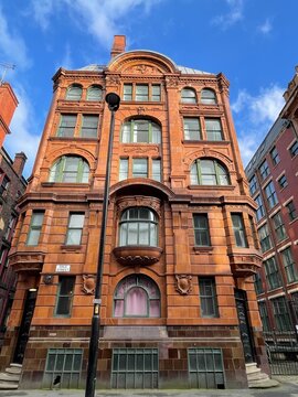 old building in Man hester