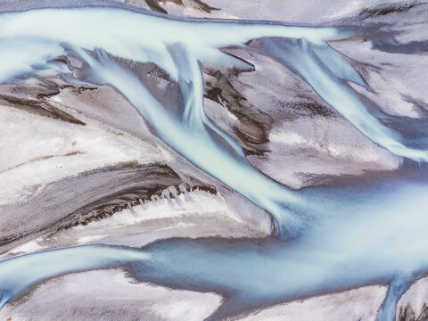 Aerial view of J�kuls� � L�ni glacial river with braided patterns near H�fn