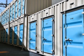 コンテナ倉庫