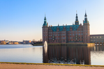 Obraz premium View of Frederiksborg castle in Hillerod, Denmark