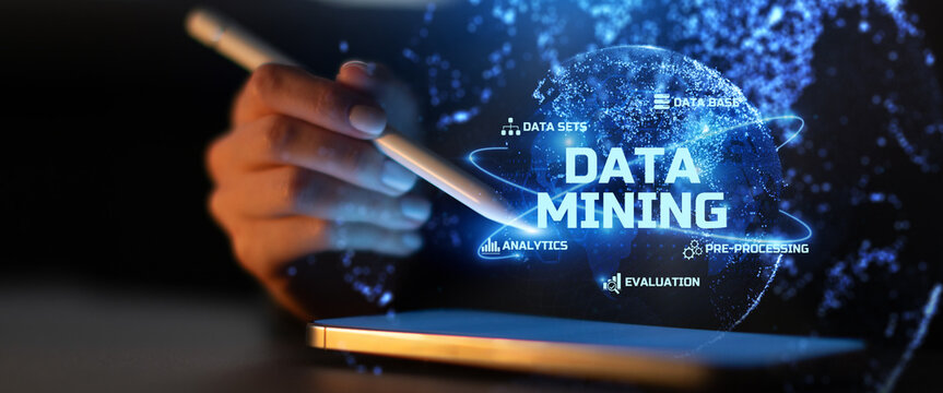 Data Mining and Predictive Analytics Illustrated on a Digital Interface