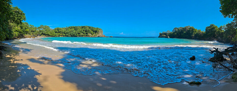 View at the beach of Boston Bay in Jamaica