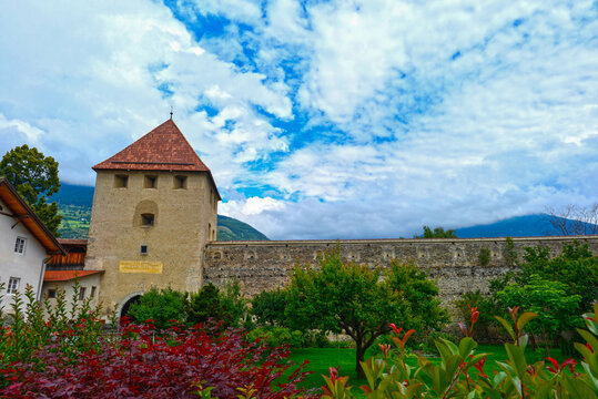 Das Schludernser Torturm in Glurns, S&uuml;dtirol