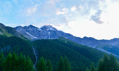 Sonnenuntergang am Ortler in S&uuml;dtirol, Italien	

