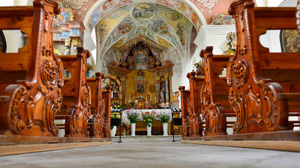 Innenansicht der Wallfahrtskirche Santuario Tre Fontane Sacre, Kapelle in der Nähe von Trafoi im...