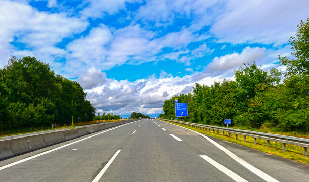 A7 in Fahrtrichtung Norden vor Ausfahrt Gollhofen/Aub/Oberickelsheim