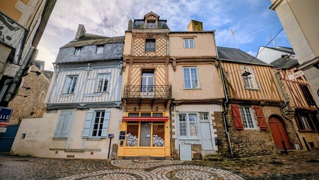 LAVAL (Mayenne)
