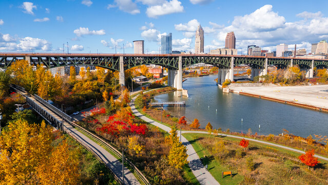 Colorful Downtown Cleveland skyline in the fall