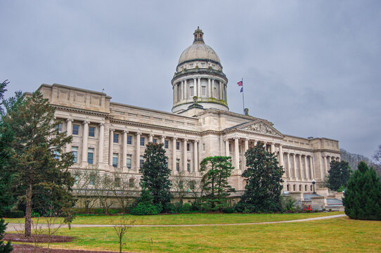 Frankfort, KY&mdash;Jan. 24, 2018; The Kentucky State Capitol stands beneath an overcast winter sky, showcasing its Beaux-Arts architecture, grand dome, and columned facade