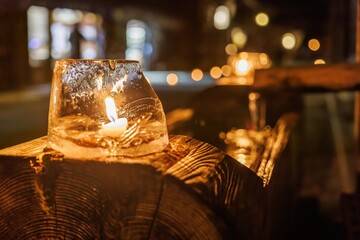 冬の木曽路・妻籠宿「氷雪の灯祭り」のアイスキャンドルと玉ボケ