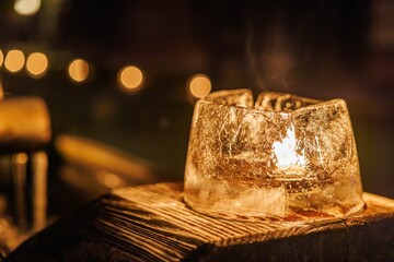 冬の木曽路・妻籠宿「氷雪の灯祭り」のアイスキャンドルと玉ボケ