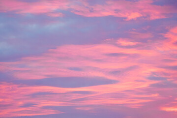 Fototapeta premium Sunset with clouds and vibrant colors. 