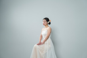 ウェディングドレスを着た花嫁