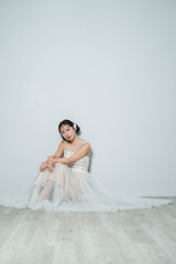 ウェディングドレスを着た花嫁