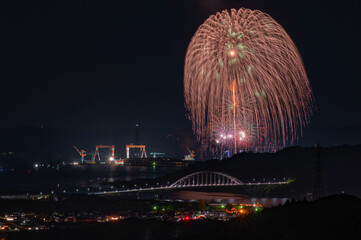 伊万里港の夜景と伊万里湾大花火