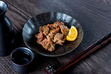 皿に盛った砂ズリ