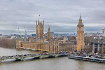 Fototapeta premium River Thames and London Parliament on a Grey Overcast Day